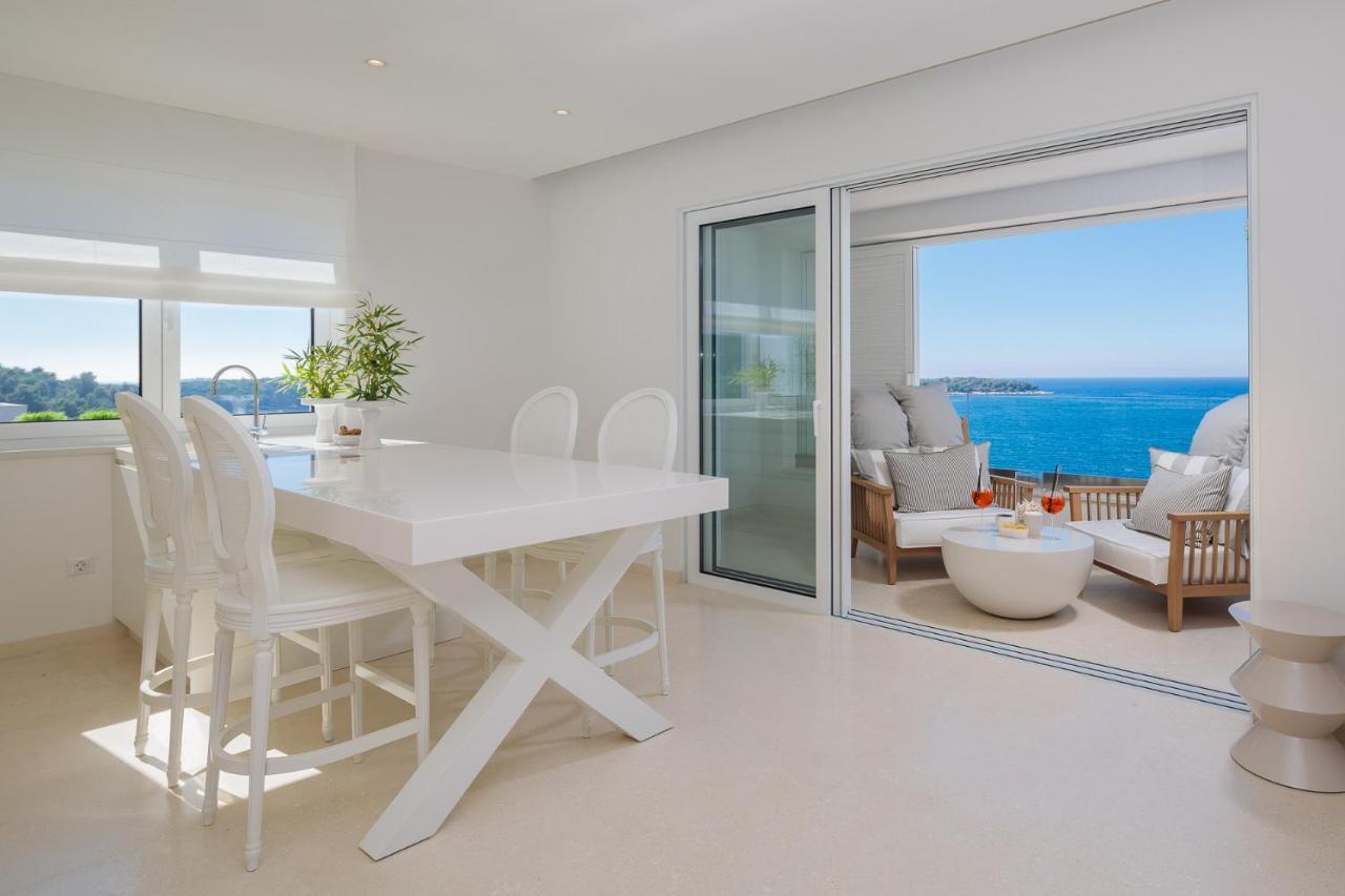Luxury Seafront Villa Primosten Glamour With Private Pool, Sauna And Gym At The Beach In Primošten Exterior foto