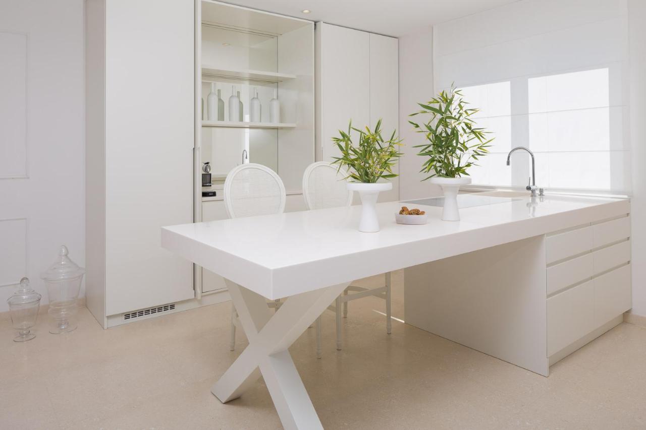 Luxury Seafront Villa Primosten Glamour With Private Pool, Sauna And Gym At The Beach In Primošten Exterior foto